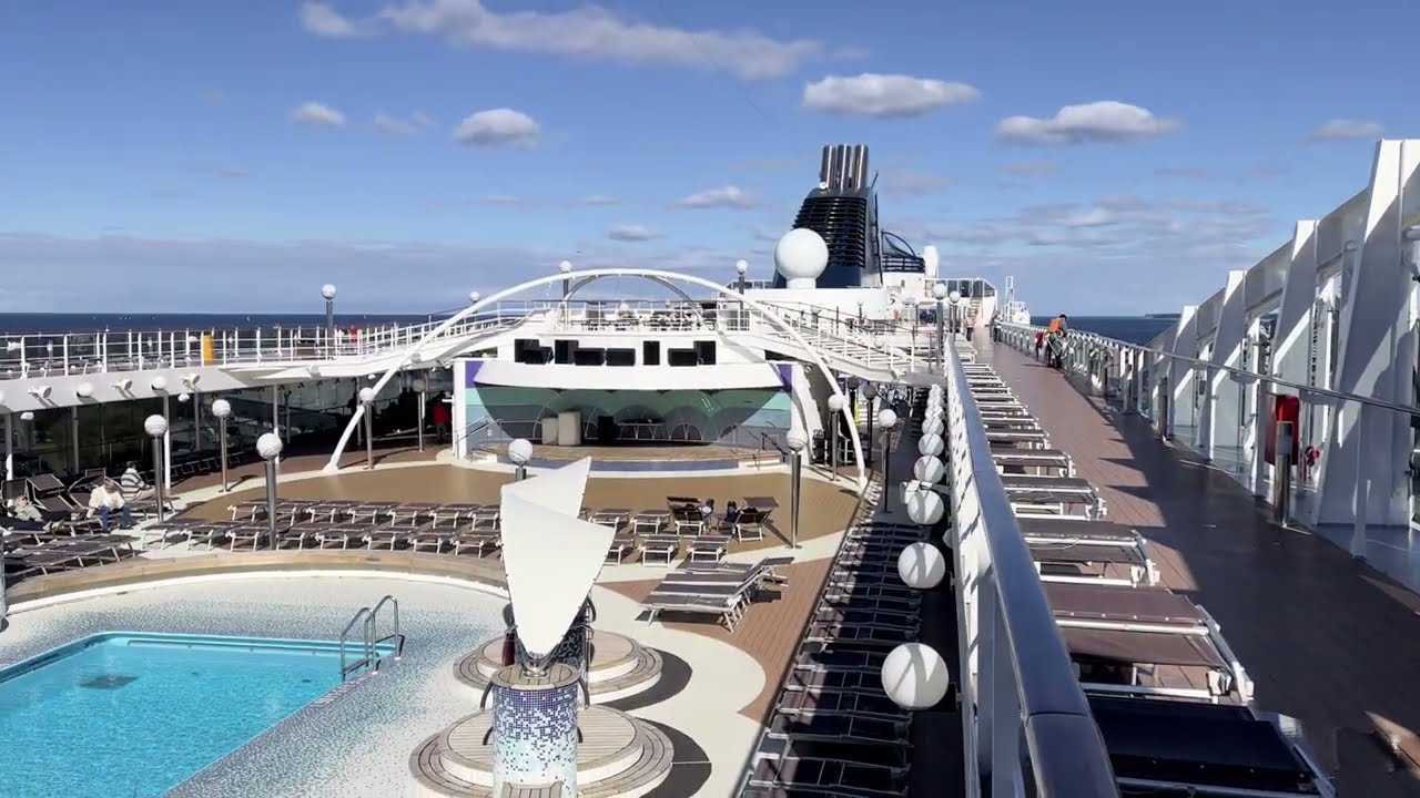 MSC Poesia Einschiffung und Auslaufen aus Warnemünde 25.09.2025 zur Ostseetour #msc #ostsee