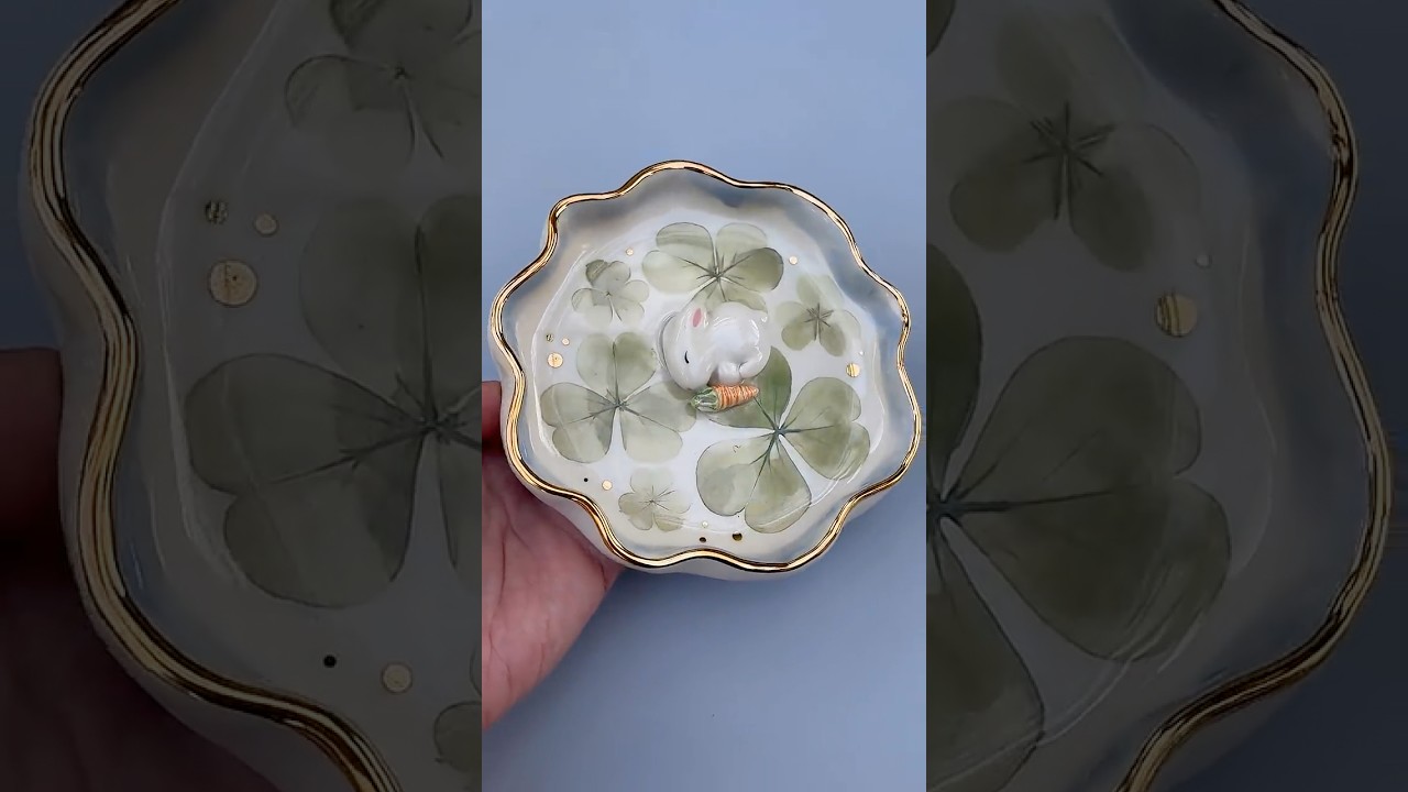 How I press leaves in clay to create a ceramic dish with bunny sculpture #satisfying #pottery