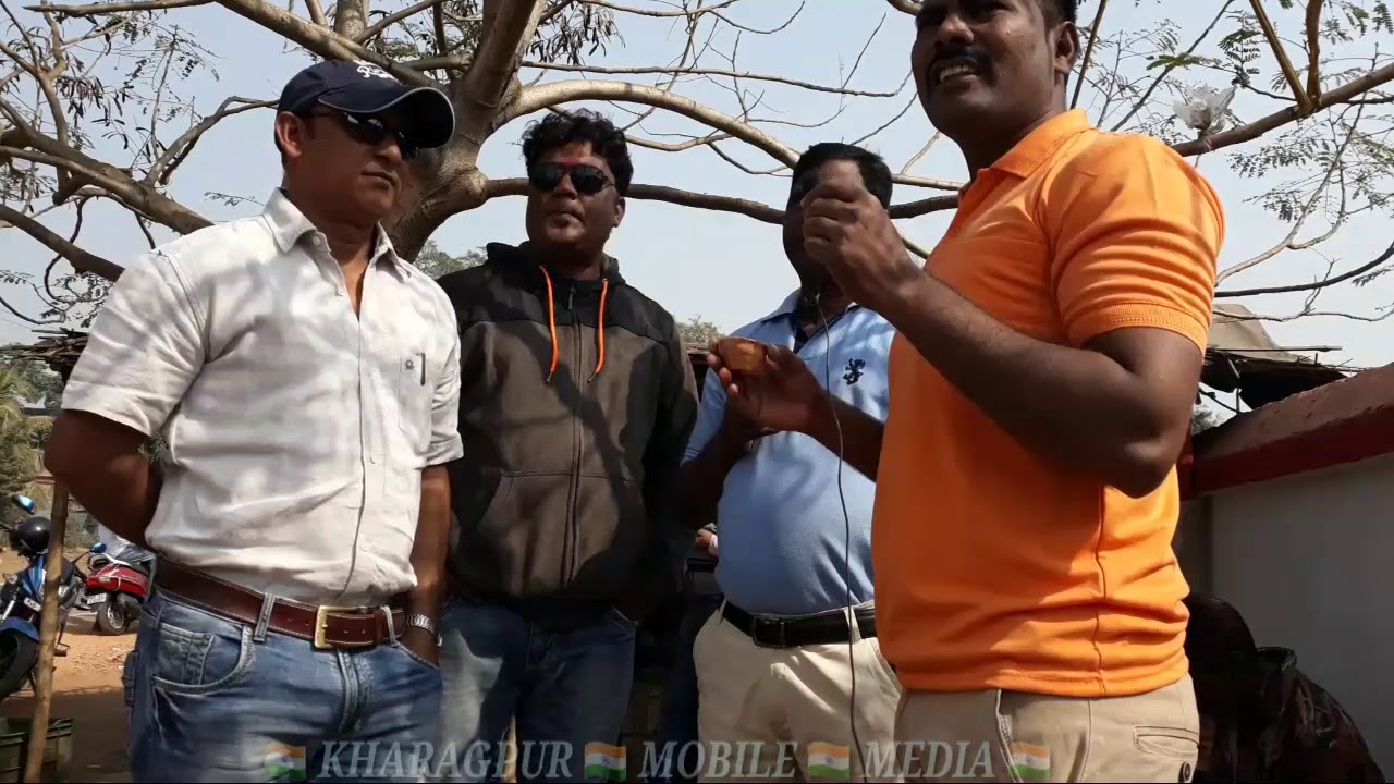 Captain Cool MS DHONI's friends interview a THOMAS TEA STALL KHARAGPUR