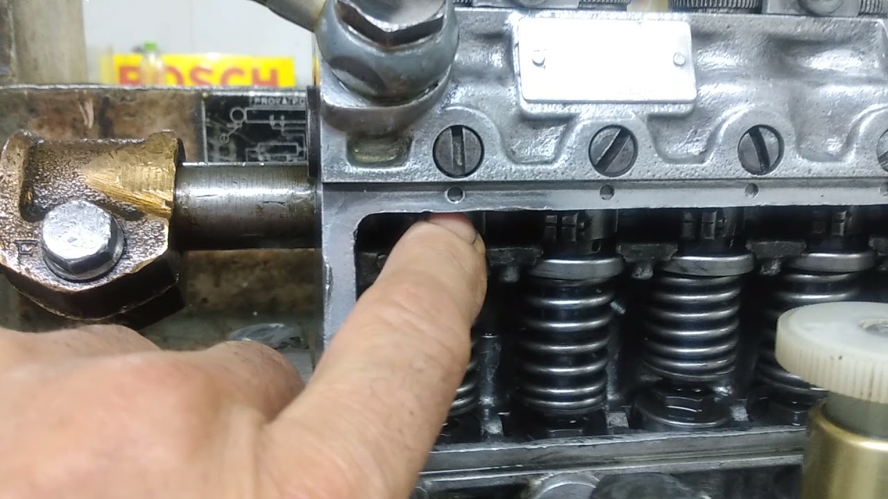 Como desengripar Bomba Bosch Trator Valmet 85ID
