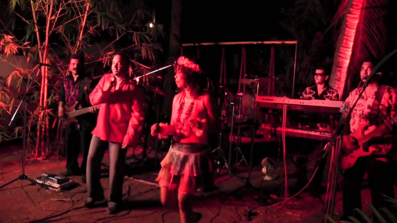 Goan Band " Syndicate " - Seniorita