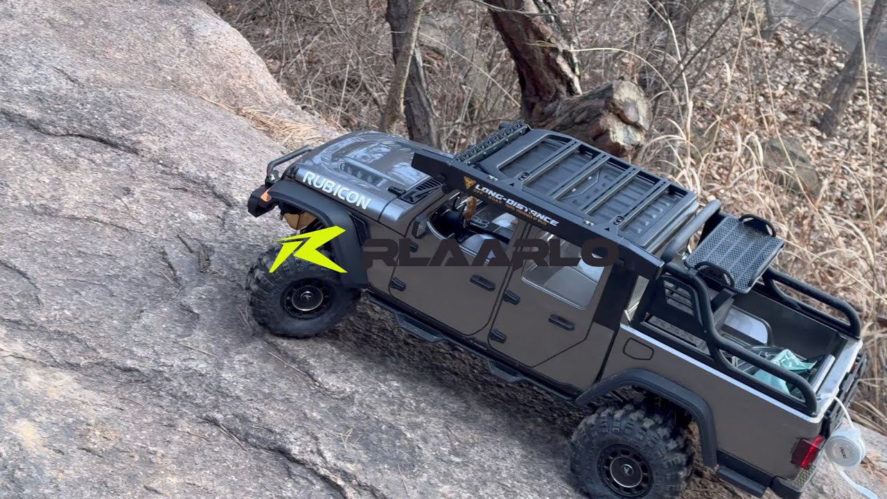 RC CAR Rlaarlo JK07Pro Jeep Gladiator Rock Crawling