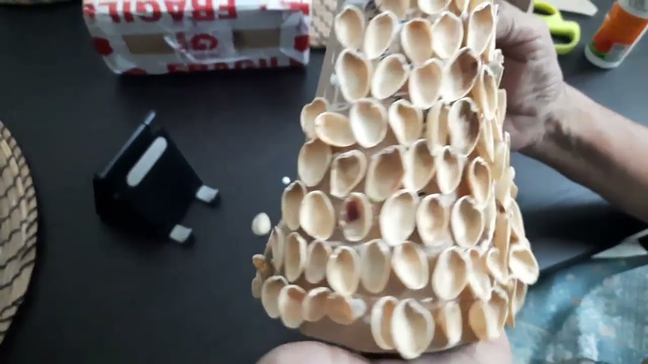 Shells of Christmas | DIY Christmas Chll Beat