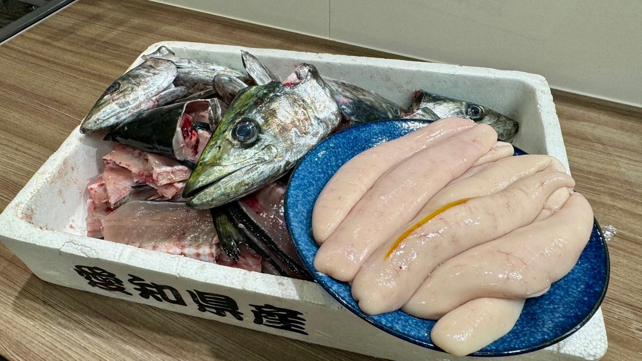 Настоящий рыбацкий рамен, приготовленный на бульоне из молок и рыбы.