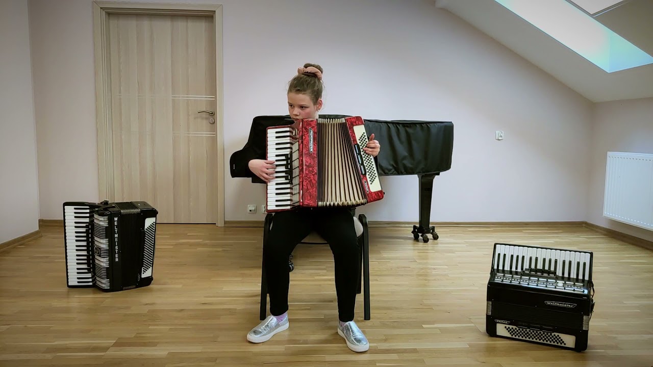 Wiktoria Machnik, kl. IV/4,  Szkoła Muzyczna I st. w Rymanowie