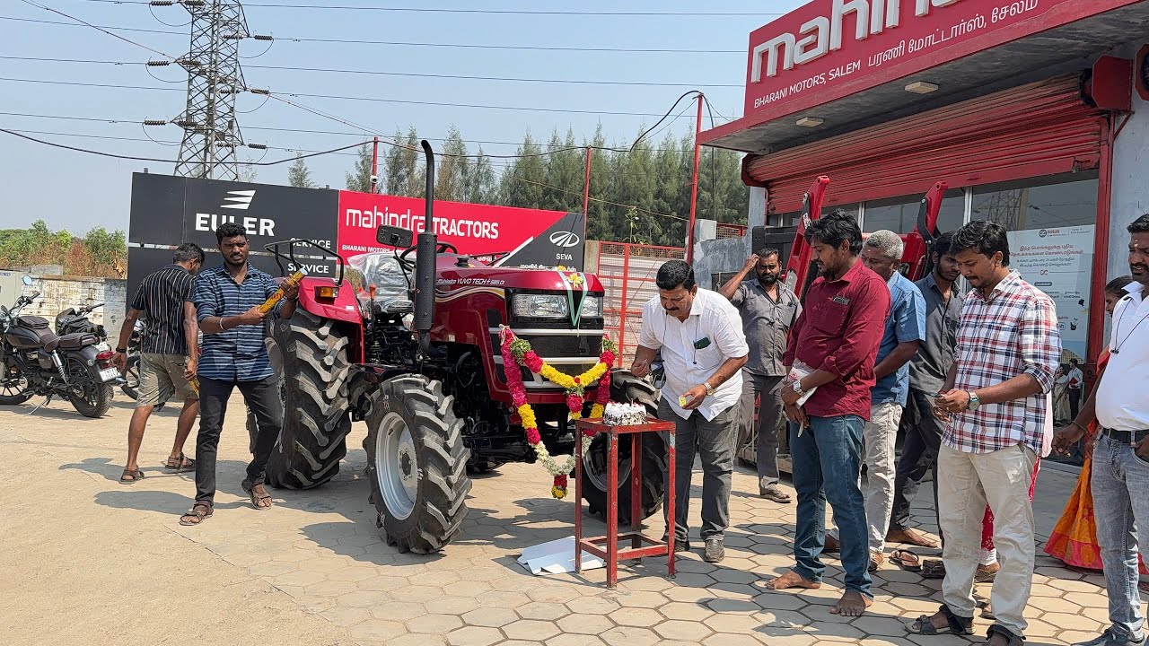 New Mahindra 585 YUVO Tech Plus 4x4 Shuttle Gear Tractor Delivery in Salem Showroom