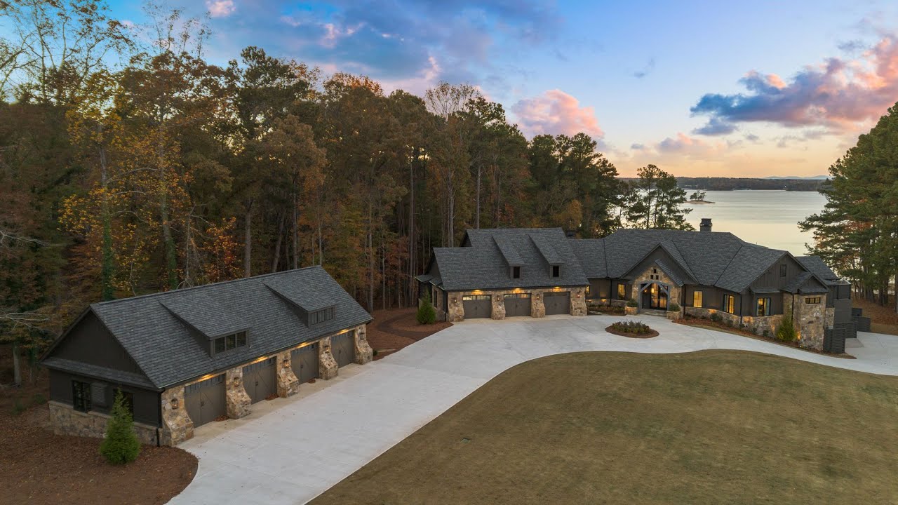 Sunset Manor | Your Custom Lake Lanier Estate
