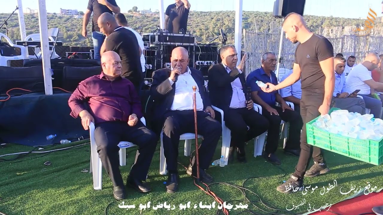 ترحيب في الضيوف مهرجان ابناء ابو رياض ابو سبك عين السهلة الشاعر موسى حافظ وجهاد حافظ