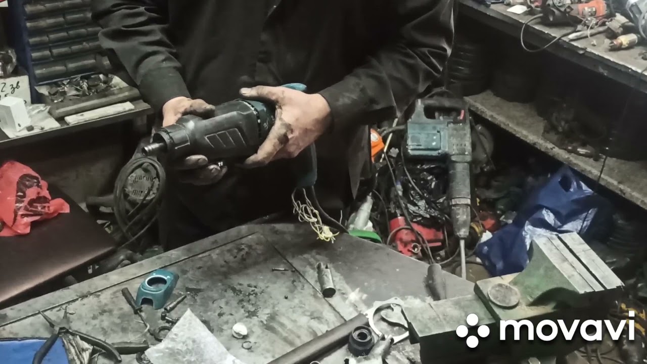 Makita HR2470, HR 2630 , Metabo KHE 2660 - кого получится починить сразу, кто станет дороже