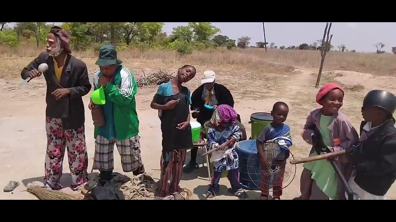 Simon Mtambi ft Gift Amuli-yadeuka yadeuka liveshow