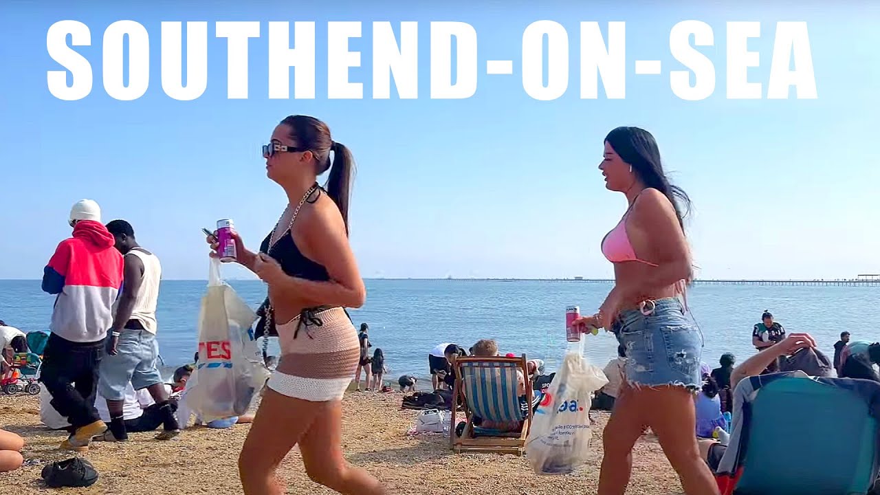 🇬🇧 England Beach Walk | SOUTHEND - ON - SEA BEACH  INCL. SOUTHEND HIGH STREET - 4K BEACH WALK