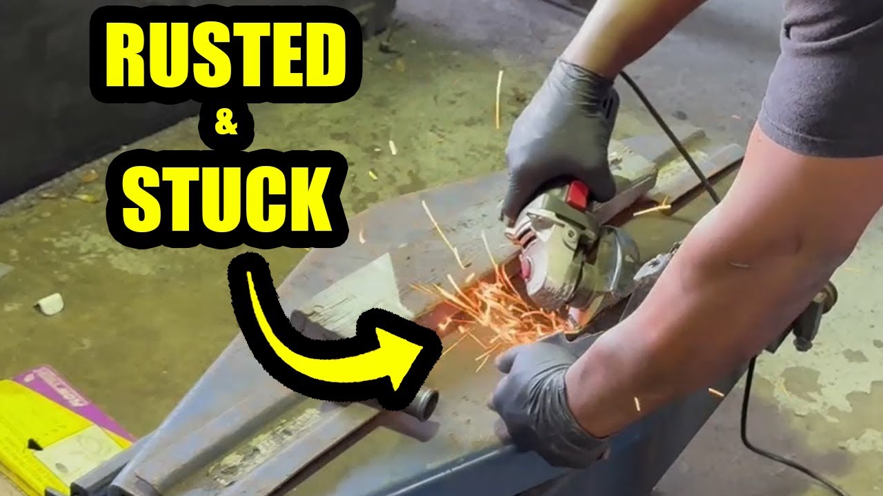 Honda Del Sol Fog Light Install – How to Remove Rusty Bolts