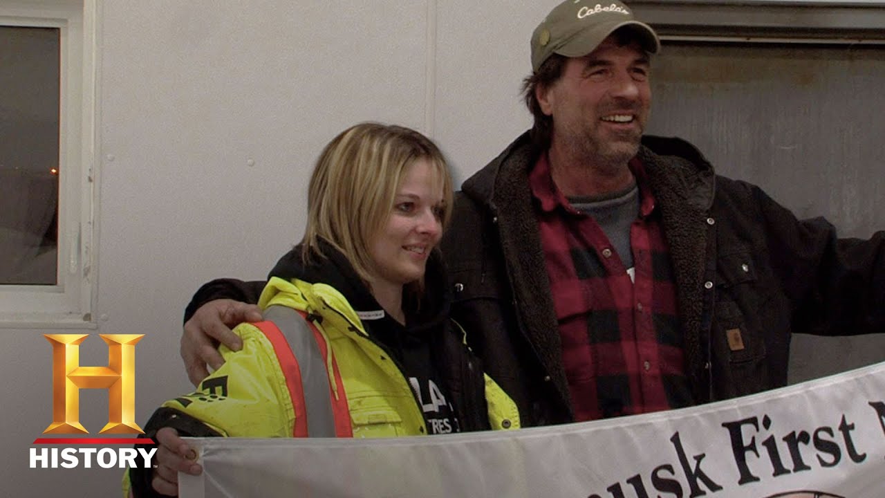 Ice Road Truckers: Freedom of the Road (Season 10) | History