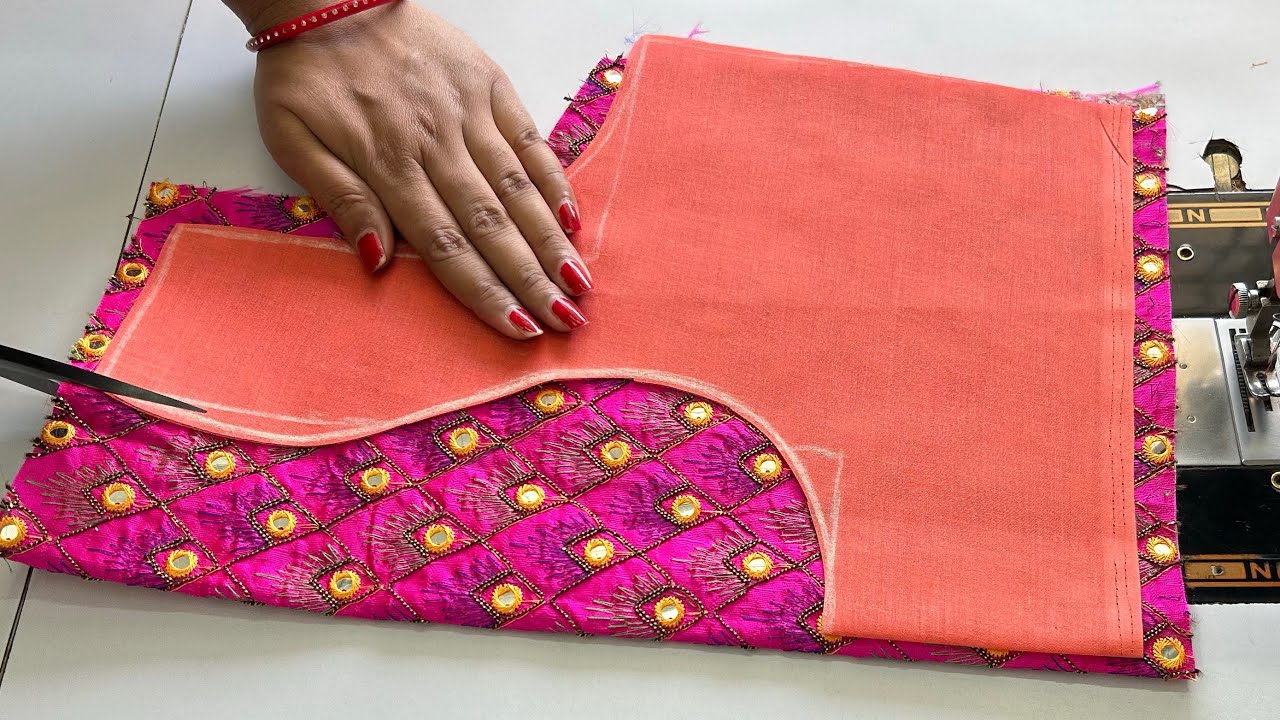Stylish Back Neck Blouse Design | Blouse Back Design | Cutting And Stitching Back Neck Blouse Design