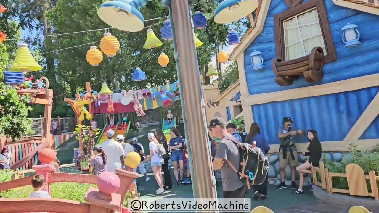 JD Vance's Family at Disneyland Mickey'sToontown