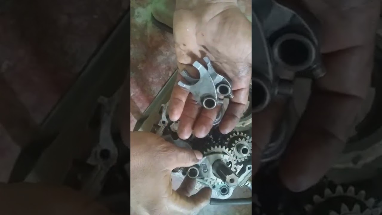COMO ARMAR LA CAJA DE CAMBIOS DEL CARGUERO 200/180 AKT NKD / TT/EVO150