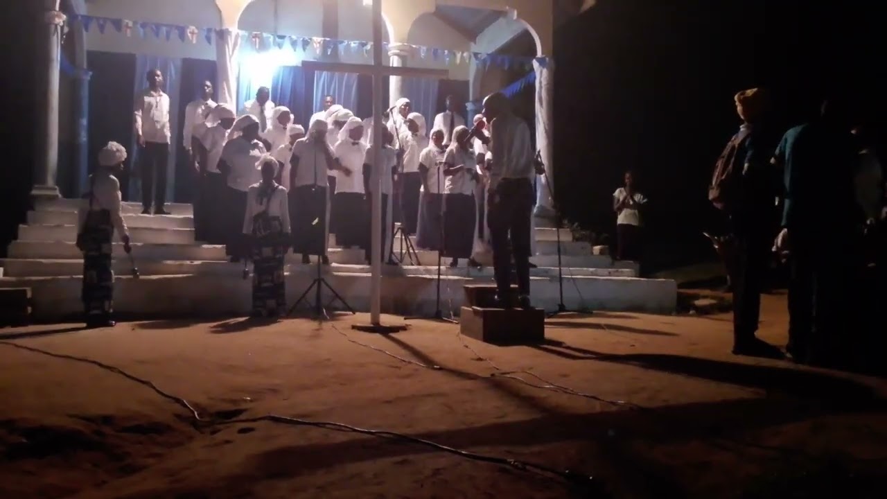  Kilombo LOENGISA YOLODANI ( Fête de la musique à KELEKELE).