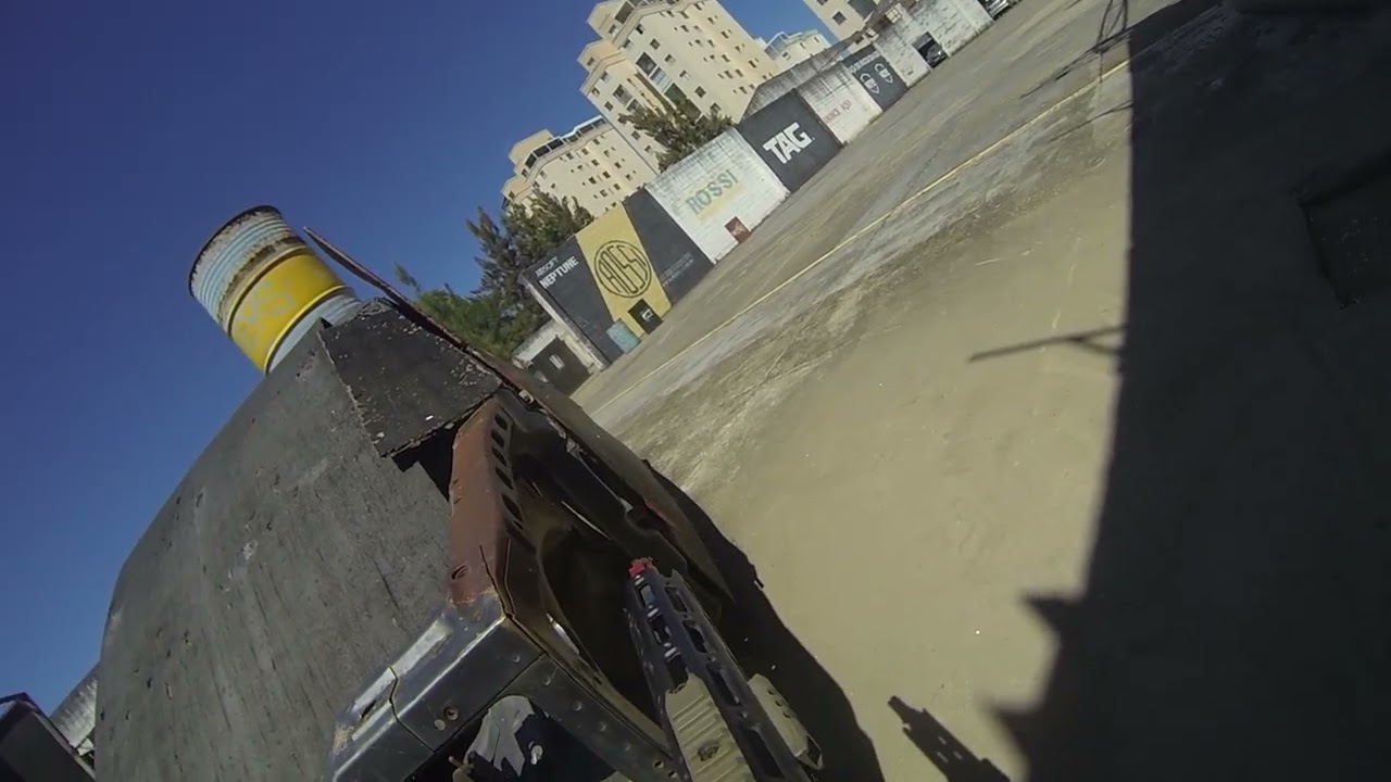 4Fun no Lá fabrica - Airsoft Gameplay