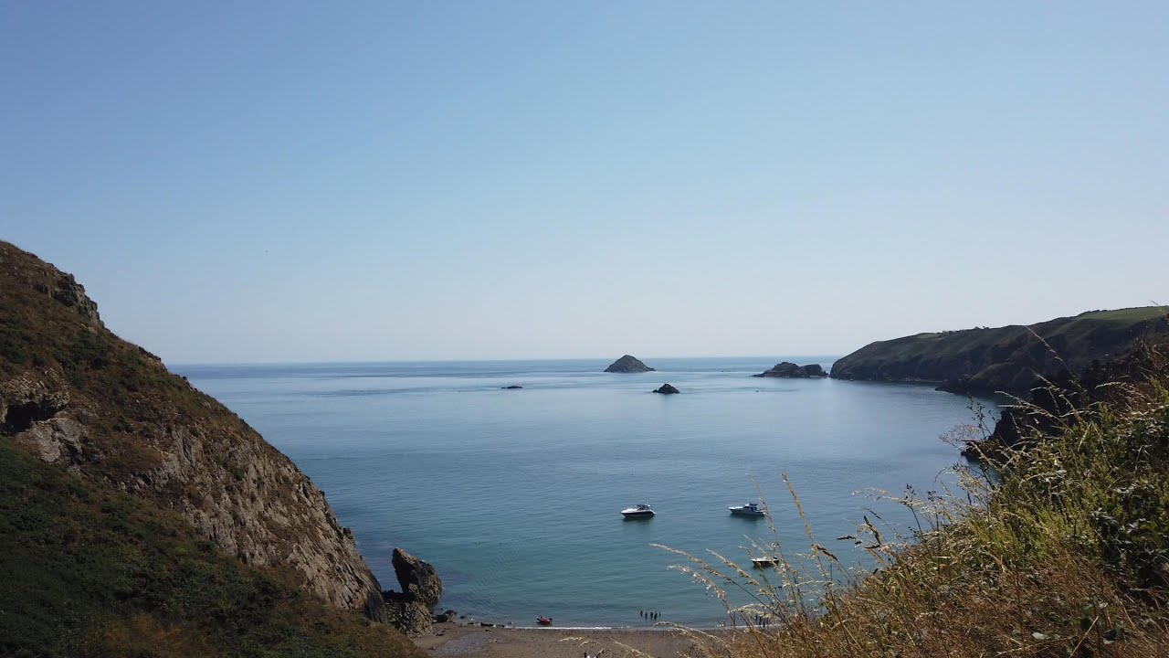 2023-Jul-07 - A Walk From Dixcart Bay to Stocks Hotel Sark