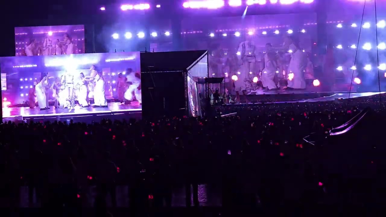 BLACKPINK JENNIE SOLO Full Ver. @251018 WORLD TOUR [DEADLINE] IN KAOHSIUNG