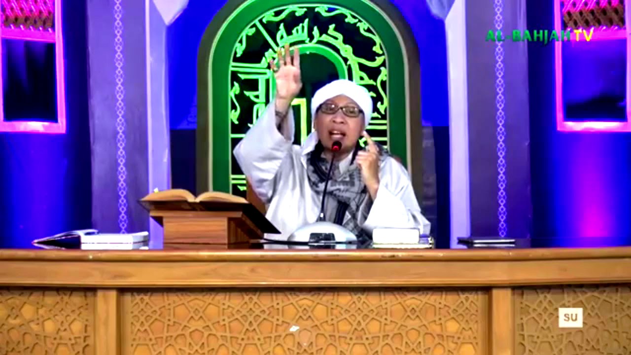 Hukum Mengadzani Bayi Baru Lahir - Buya Yahya Menjawab