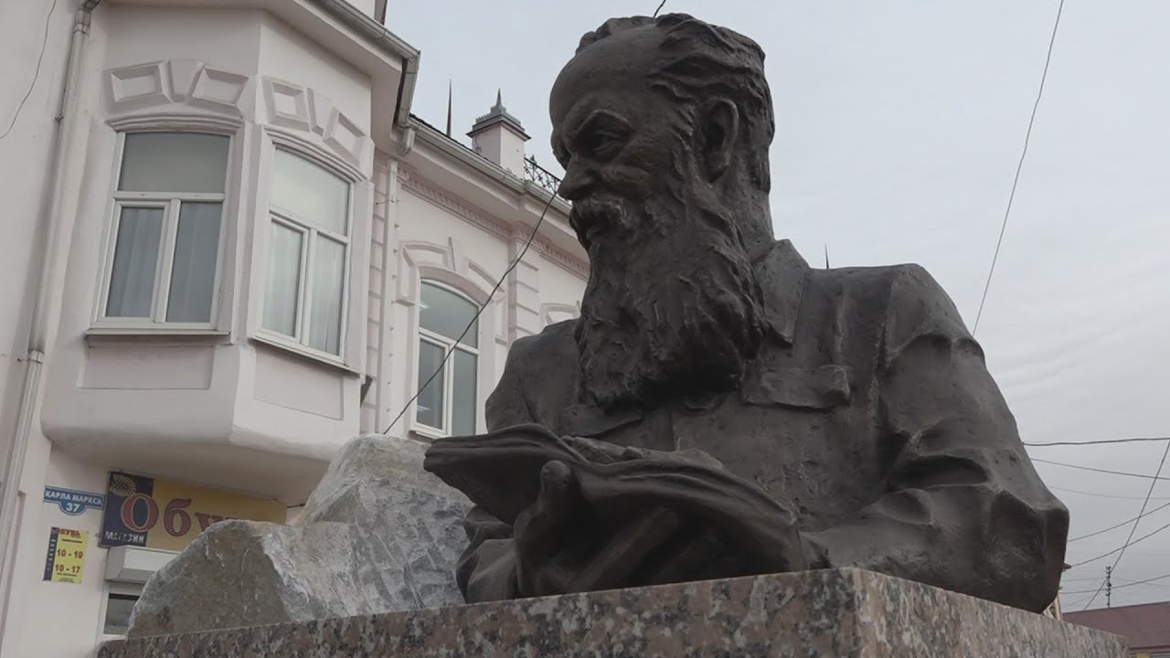 Самый большой памятник Бажову. Real video