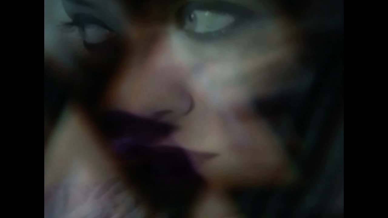 Keluar - Vitreum (Official Video)