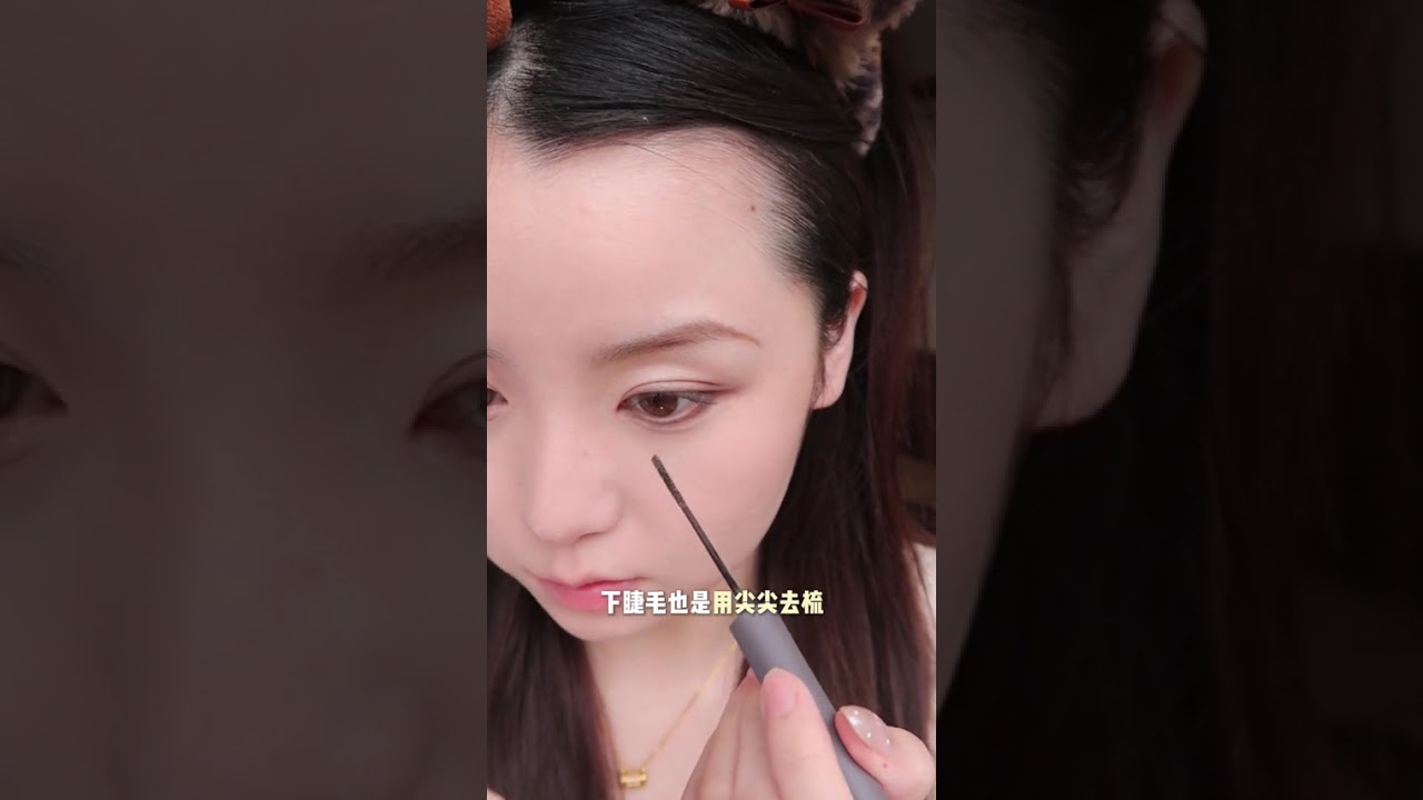 Round face makeup without colored contact lenses Yuriko Yoshitaka simple retro look makeup