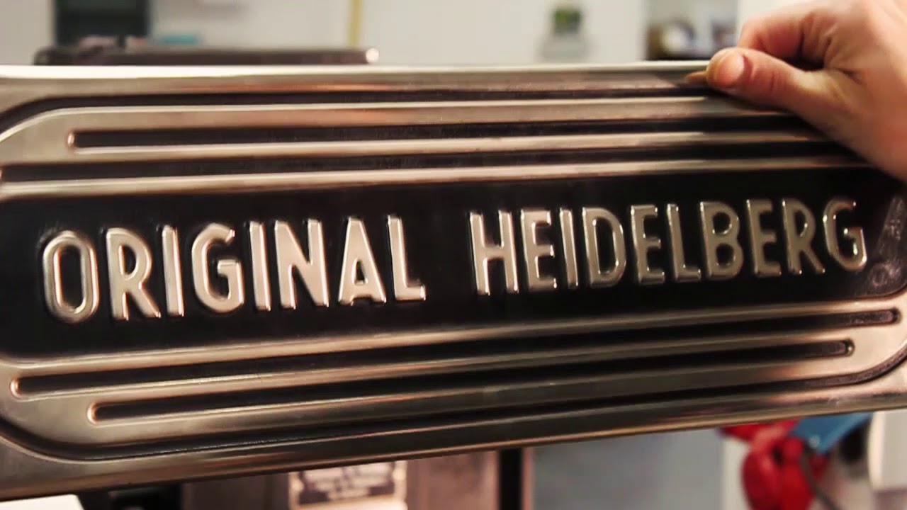 Letterpress und Heissfolienprägung auf dem Heidelberger