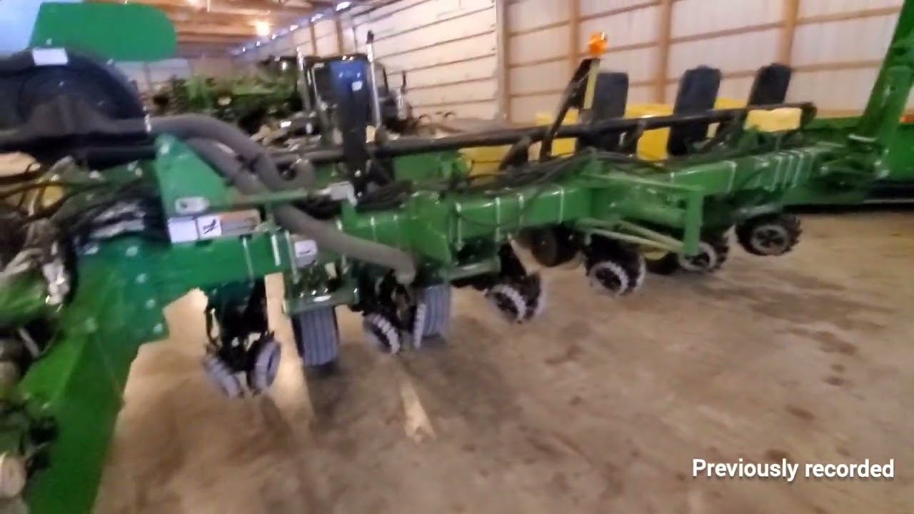 Сеялка John Deere 1765