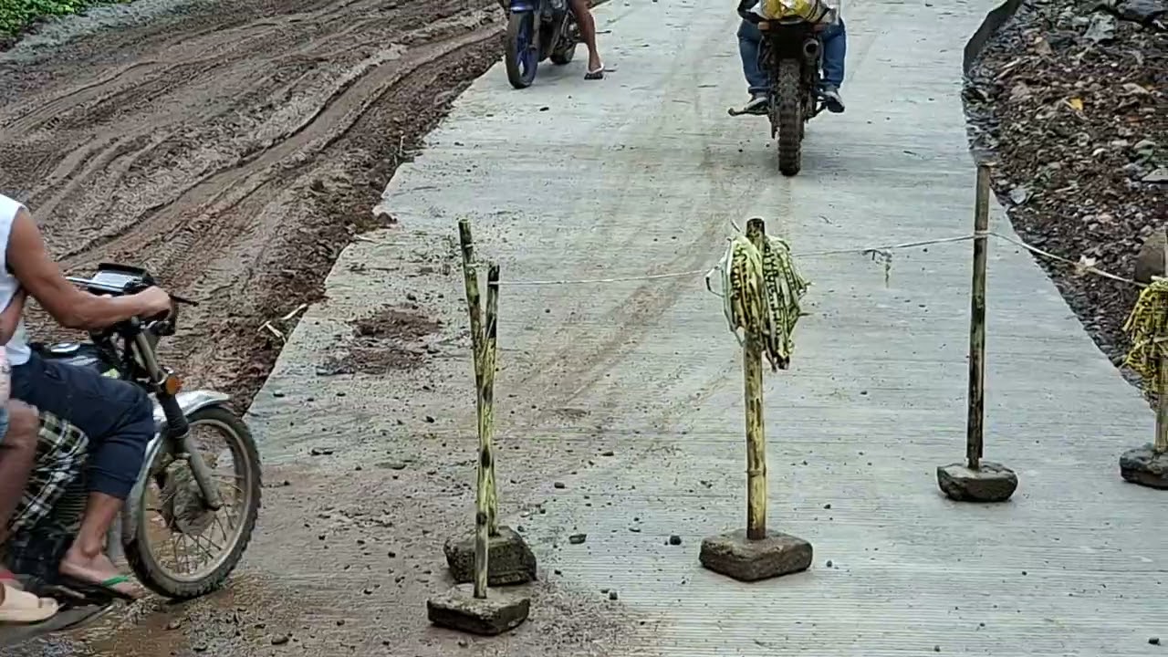 Dea napod ta dri sa lasang mga amigo. Stranded ky di ka subida tungod ky dangog 