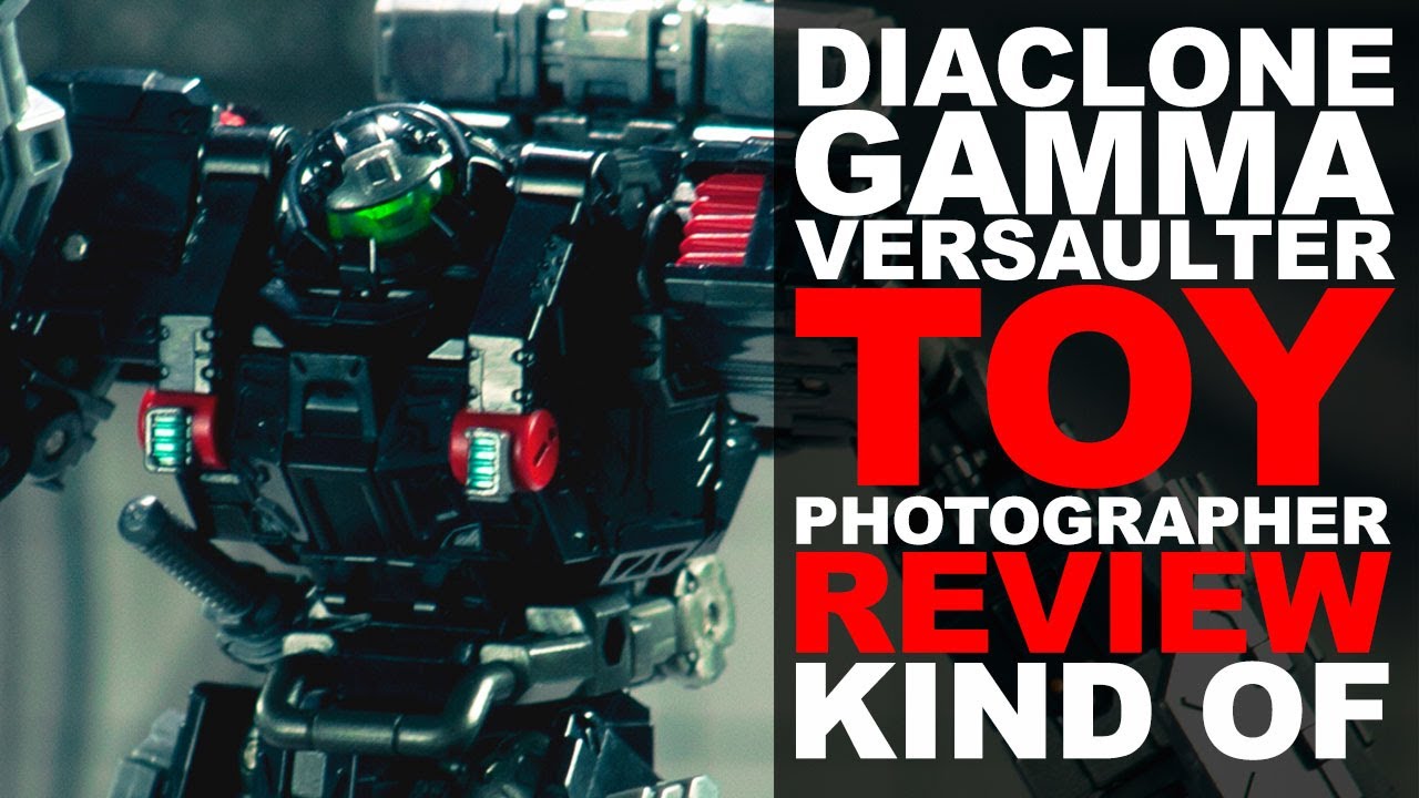 Diaclone Gamma Versaulter Review-ish by a Toy Photographer