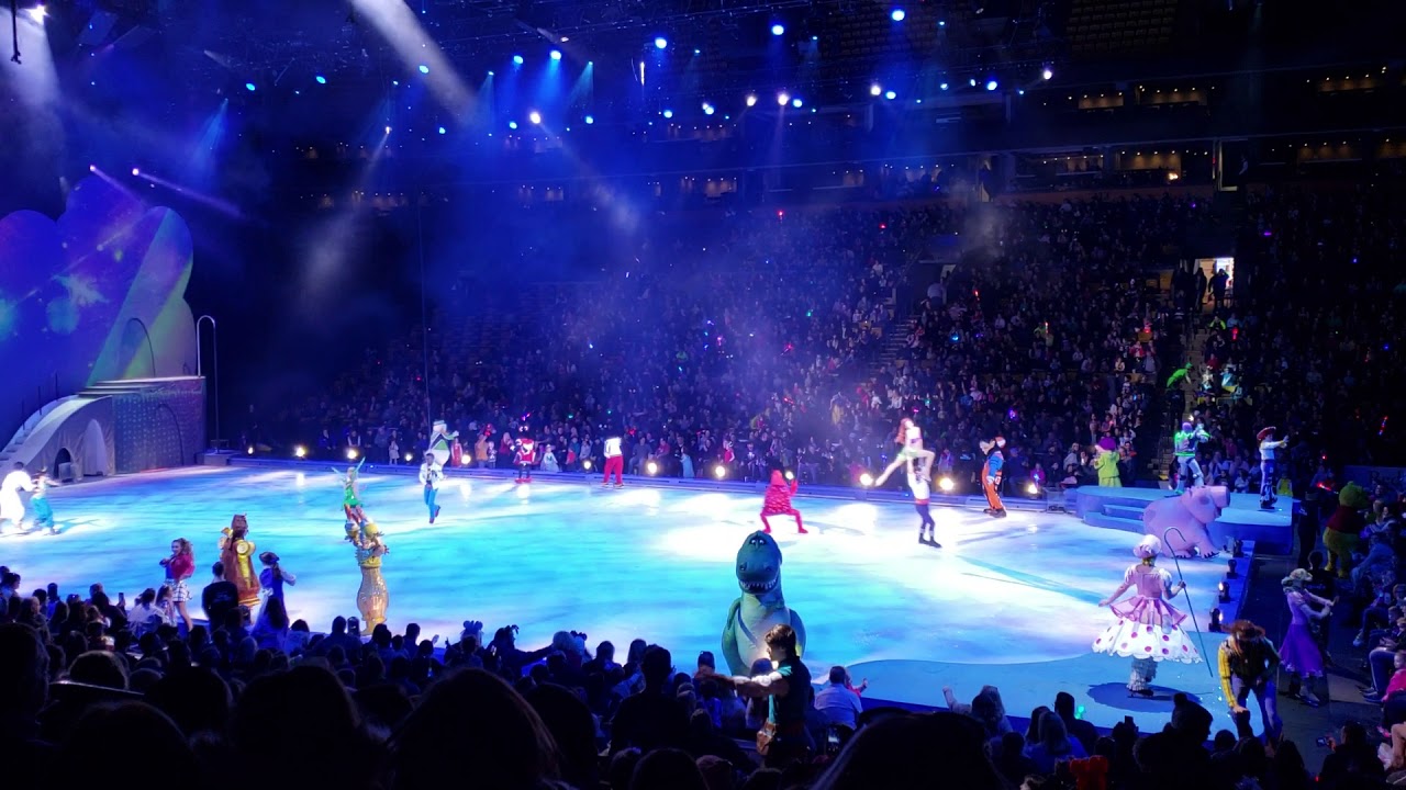 Disney on Ice finale