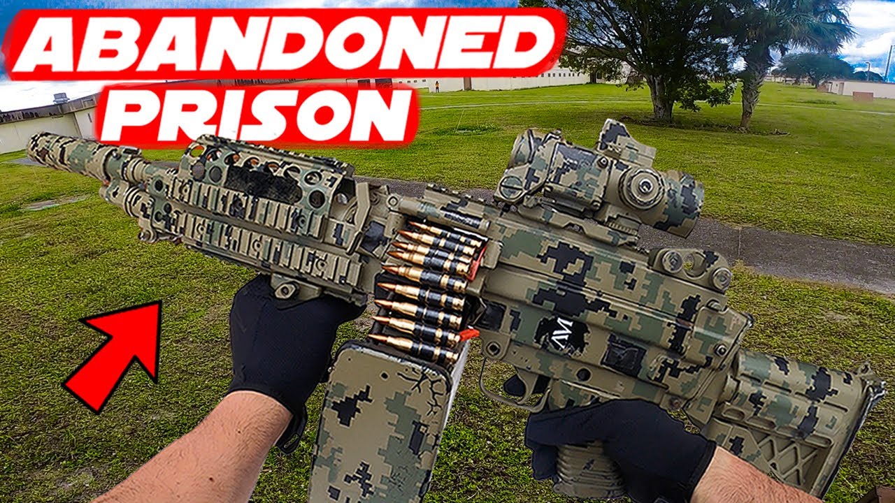 Заброшенная тюрьма Airsoft LMG Геймплей! - Я впервые взял моего друга поиграть в страйкбол!