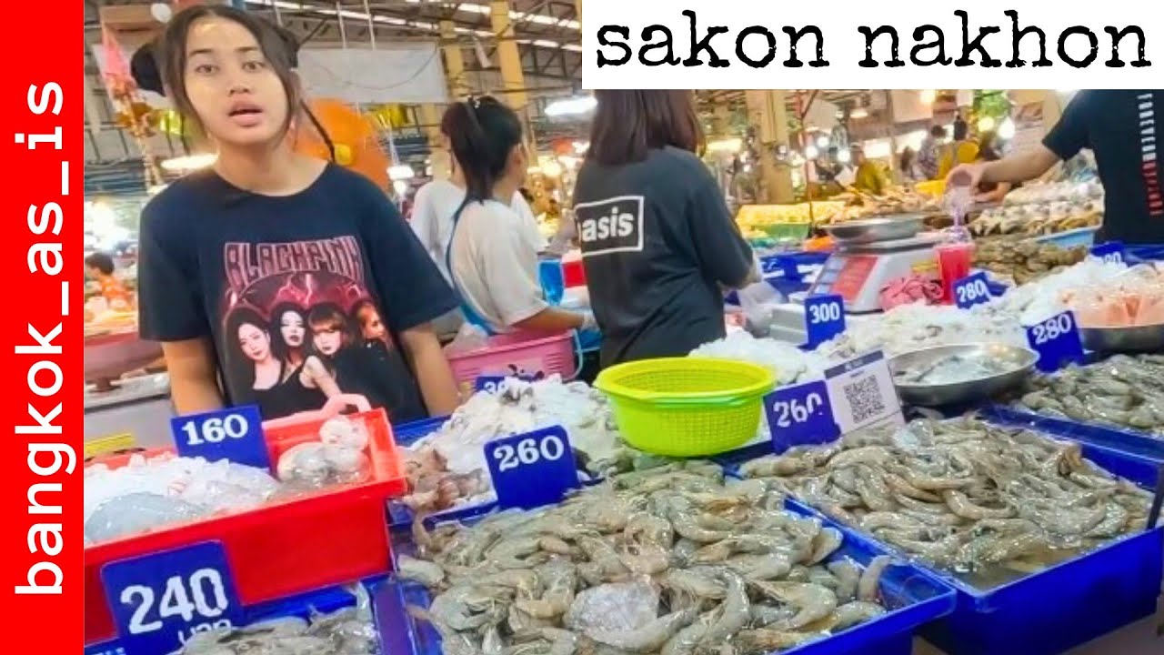 sakon nakhon day walk - fresh market - 2023