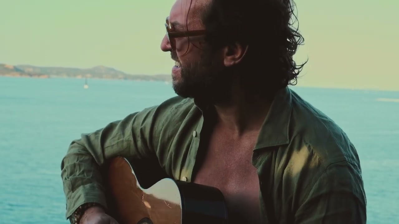 Mario Bakuna plays Morena Boca De Ouro by Ary Barroso