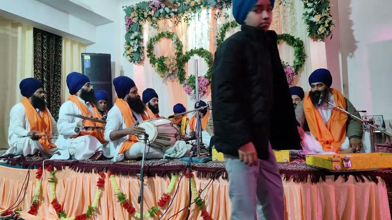 Bhai Parampreet Singh Ji Khalsa (Nathmalpur Wale) - ਹੱਥ ਸਿਰ ਤੇ ਰੱਖਿਓ ਜੀ, ਕਿਤੇ ਮੈਂ ਡੋਲ ਨਾ ਜਾਵਾਂ 🙏