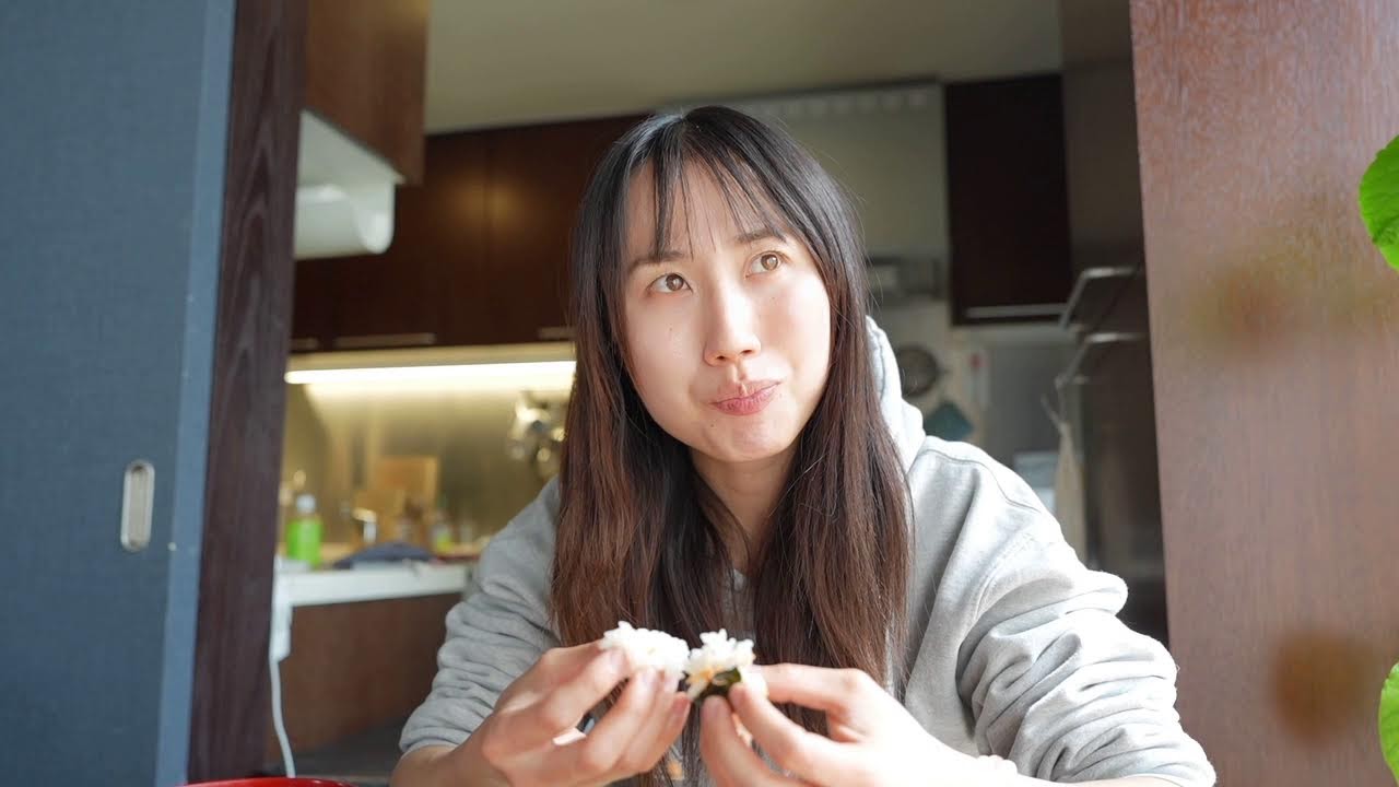 Homebody Day | Cooking Matcha cake | Playing with Cat