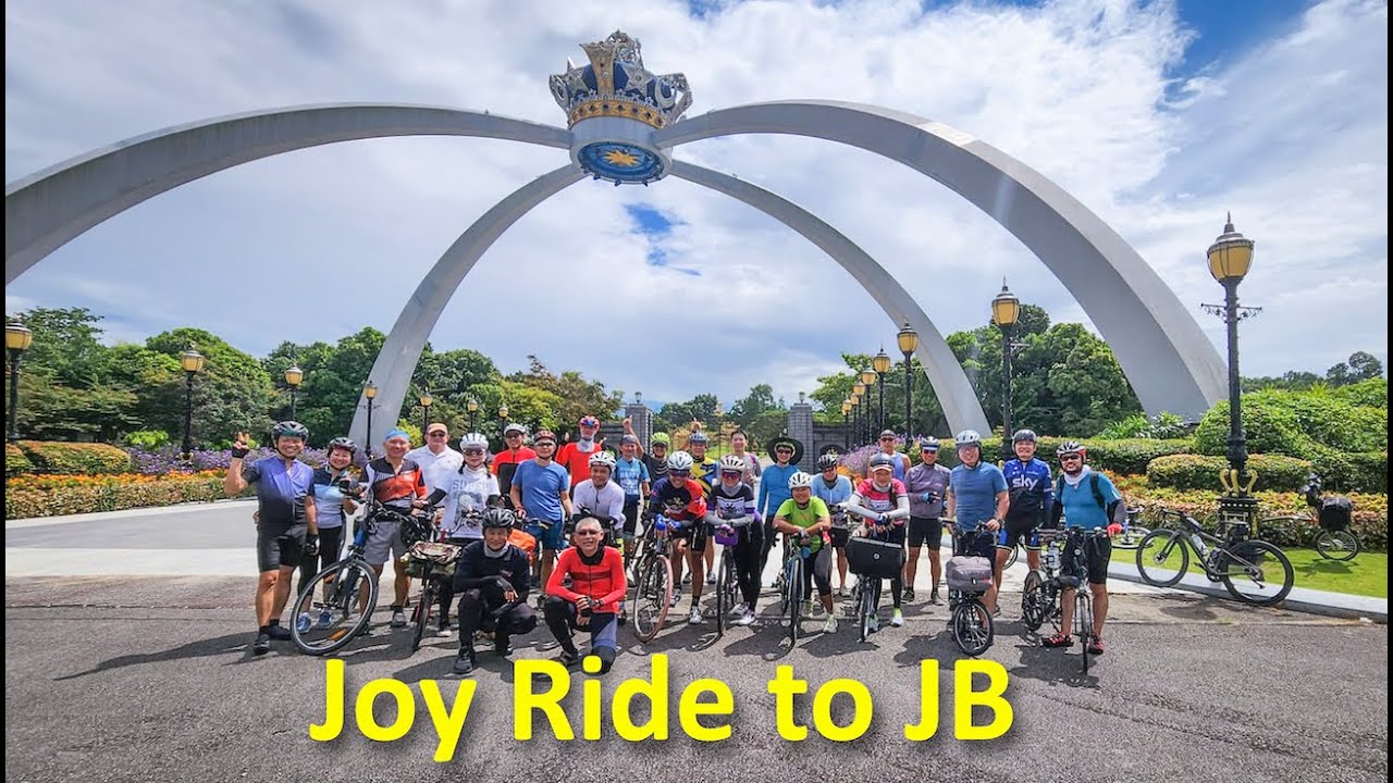 Malaysia JB Group Ride on my recumbent bike - 躺车躺平骑