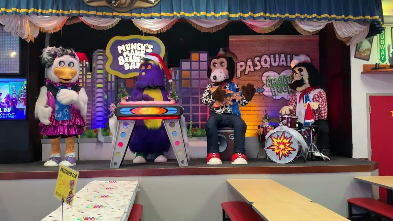 Yuletide Slide Chuck E. Cheese Northridge, Ca (2 Stage)