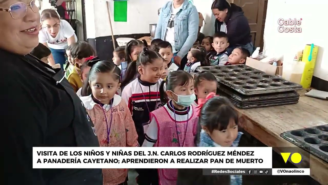 VISITA DE LOS JARDINES DE NIÑOS A PANADERÍA CAYETANO 