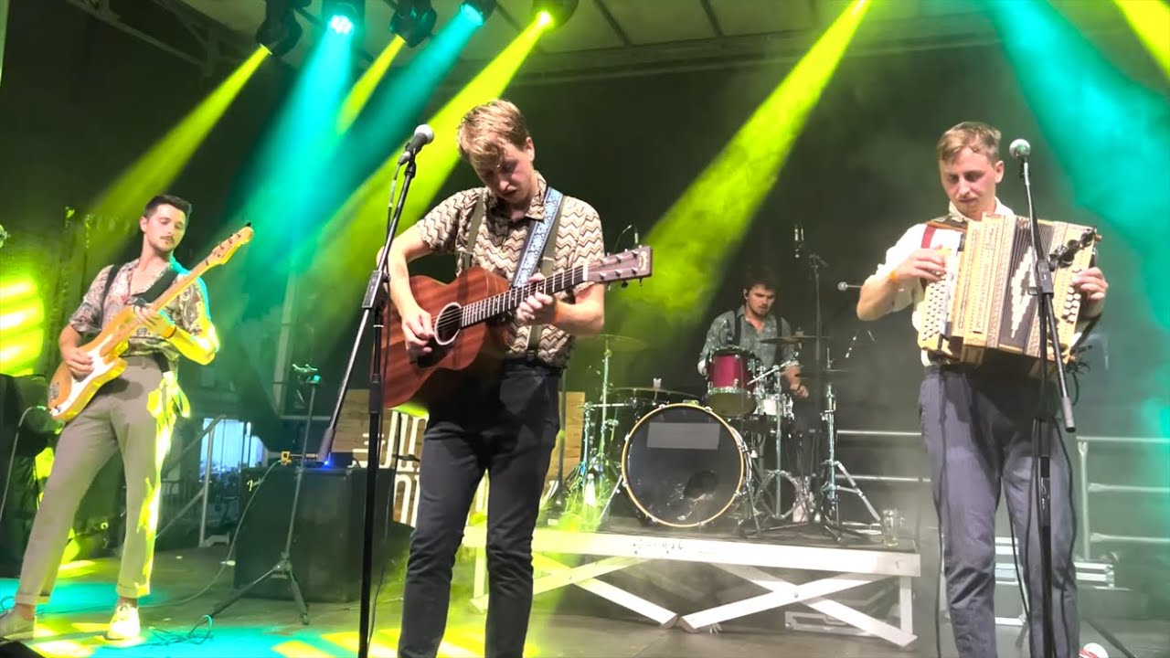 Jimi Henndreck - Feel Good Inc. (Gorillaz) live @ Altstadtfest Brixen 2022