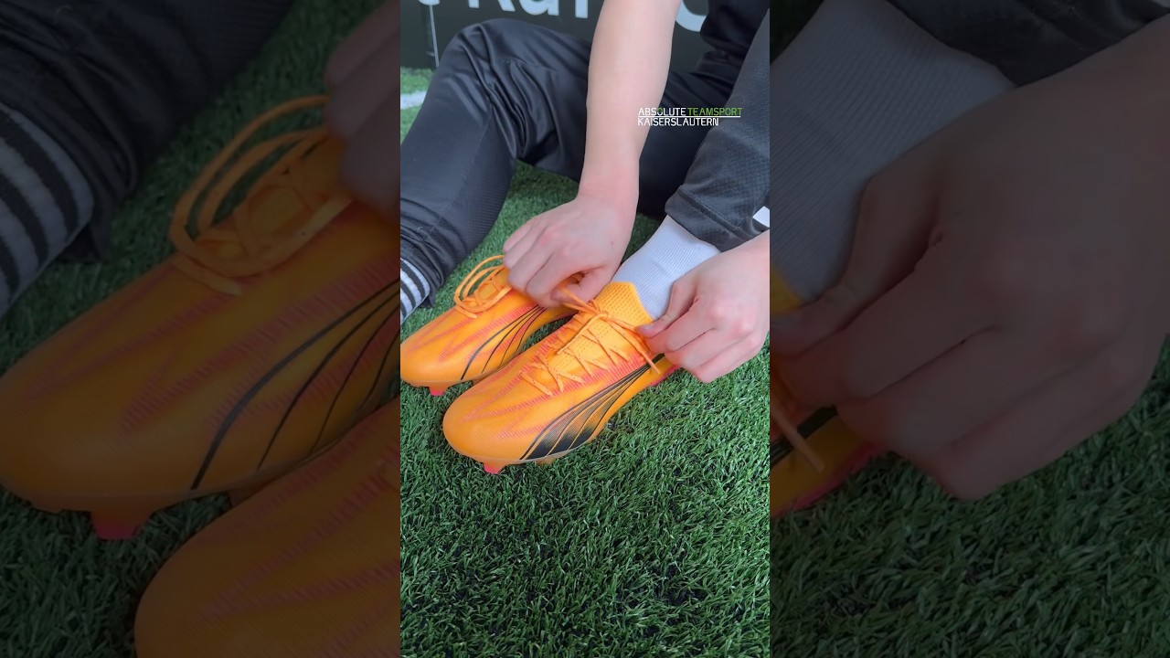 Lacing up the new Puma Ultra The Forever Faster #soccercleats #footballboots #football #nike