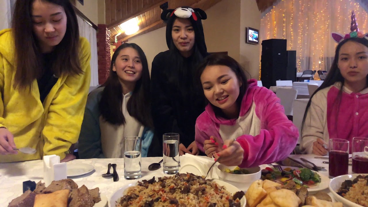 AyanatLife04 / Ayanat in da house