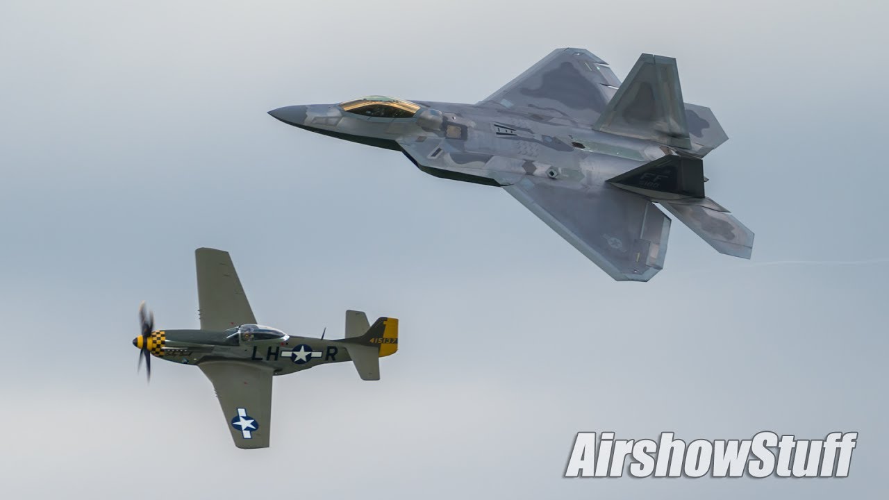 P-51 Mustang Aerobatics and Heritage Flight w/ F-22 Raptor - America's Freedom Fest 2017