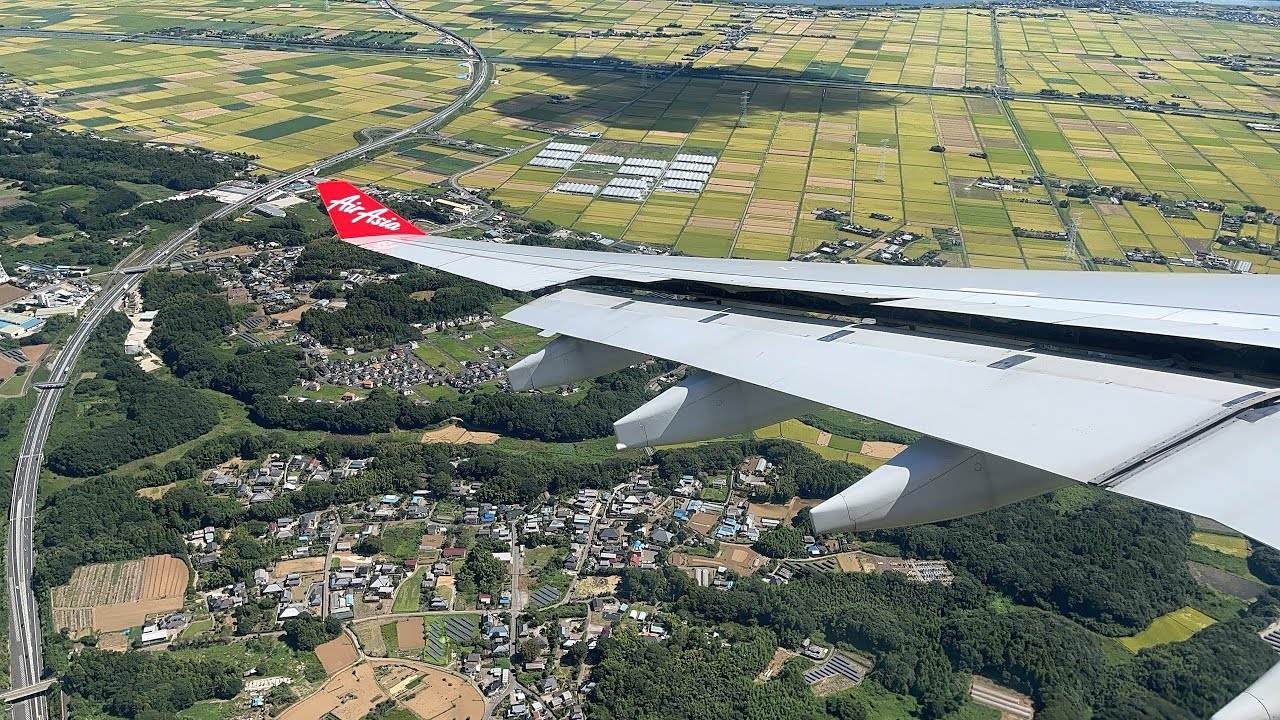 AirAsia X Airbus A330-300 Landing at Narita Airport Japan 4K HDR