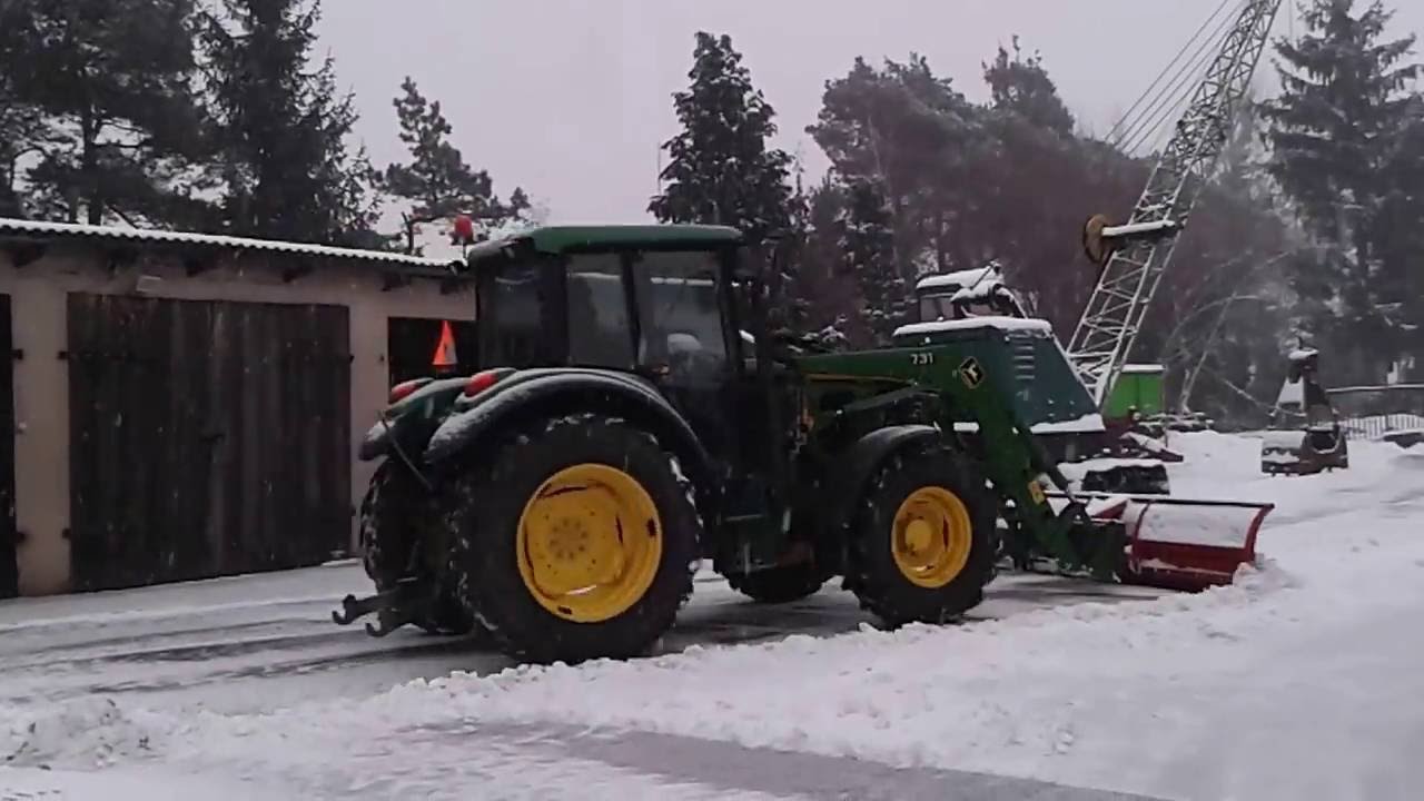 John Deere 6220 -odśnieżanie