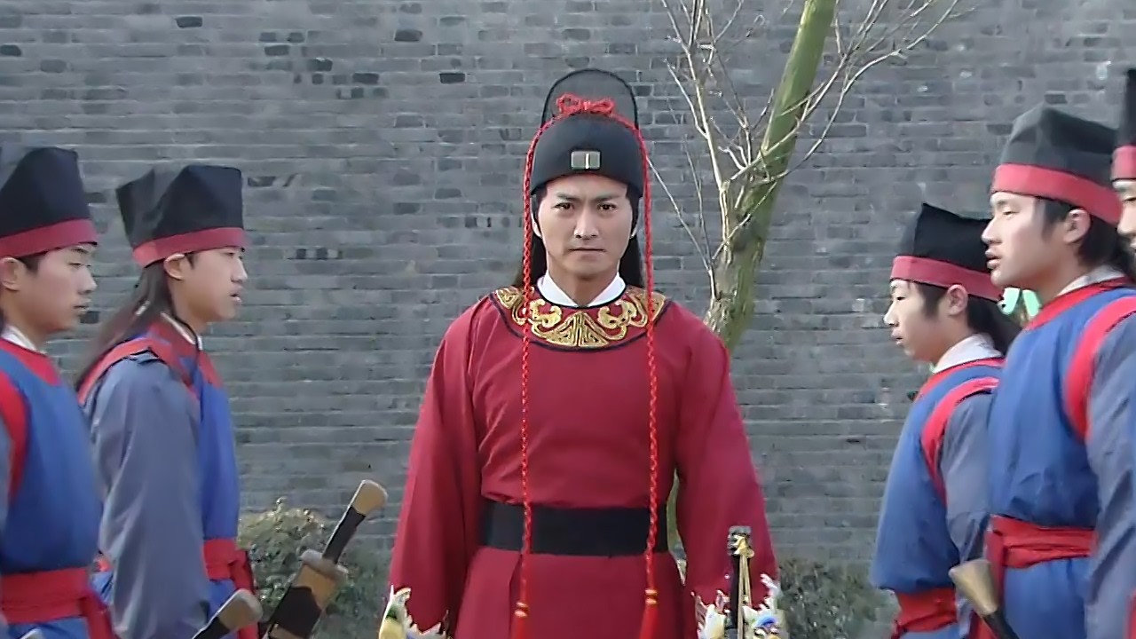 谁敢放肆！侯爷府竟敢拦展昭，南侠一出场当场震慑！#movie #drama#武俠 #動作