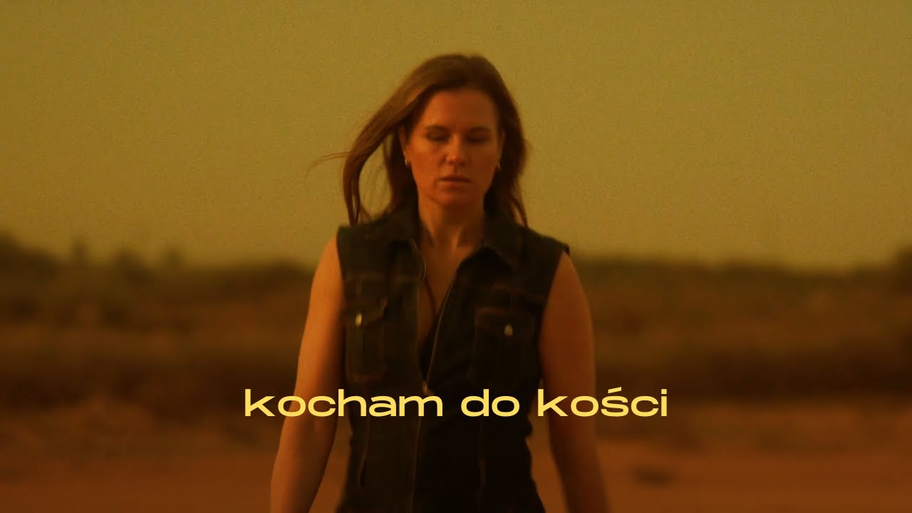 MIKROMUSIC  Kocham do kości  (Official Video)