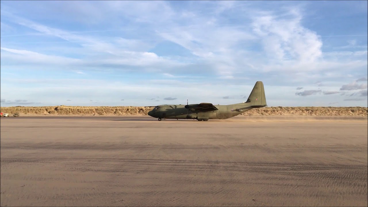 Hercules Transporter landing at Saunton Sands, North Devon.  9th January 2019